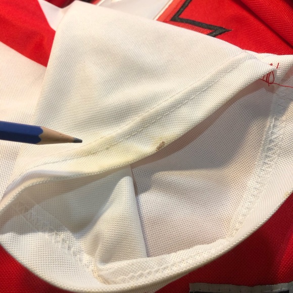 Adidas Authentic Team Canada 2016 World Cup of Hockey Jersey Red XXXL has strap - Picture 8 of 16
